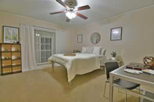 Provincial-Interior-A-bedroom-0285-1200w